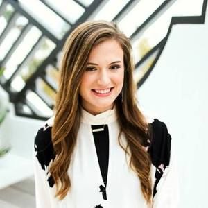 Meet your Posher, Hillary